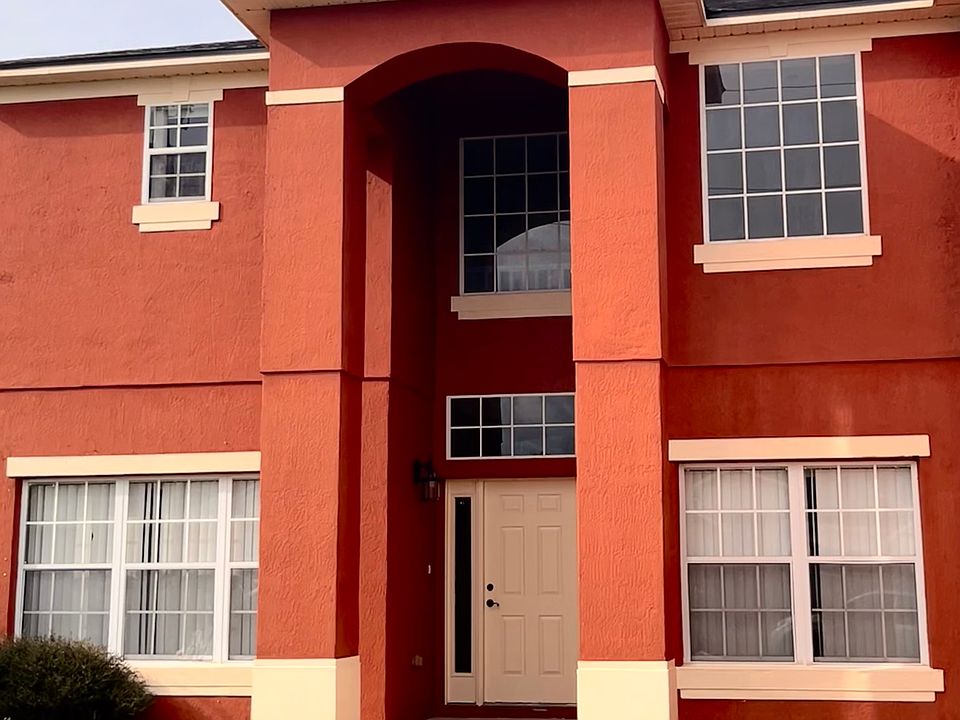 1st image of 270 Beckenham Dr