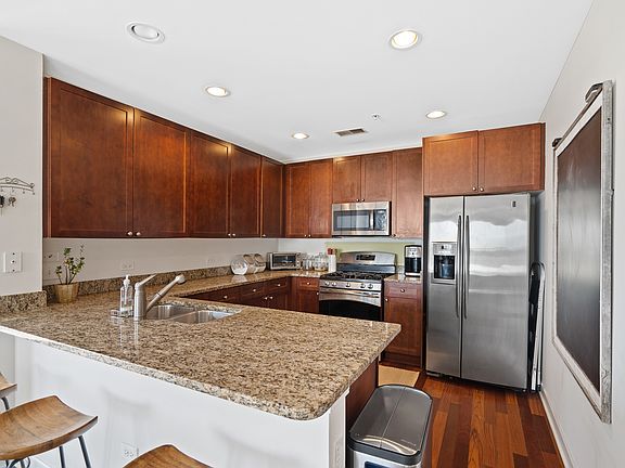 5th image of 300 Anthony Ave Unit 701A