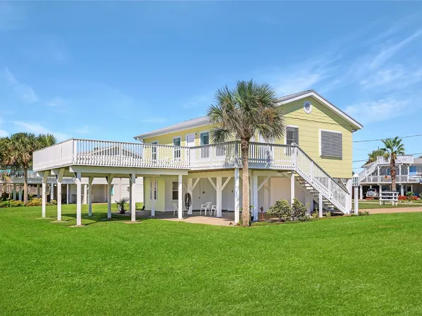 16519 Blackbeard Rd, Jamaica Beach, TX 77554