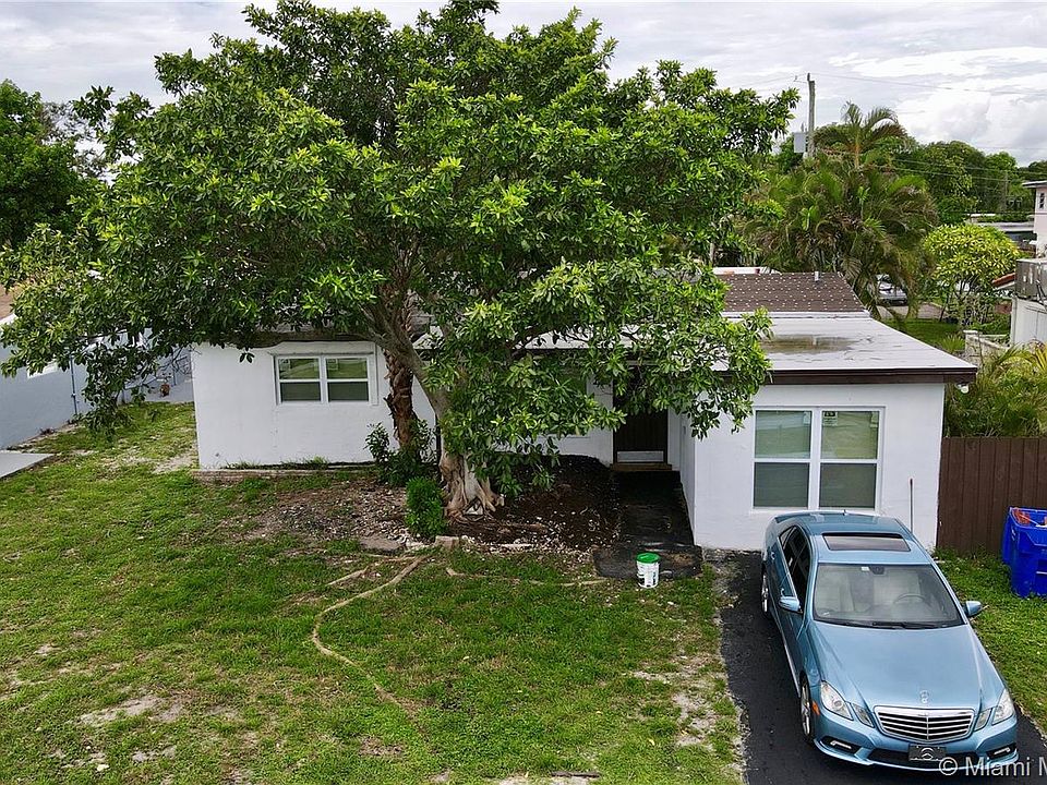 1st image of 1530 N 56th Ave #0