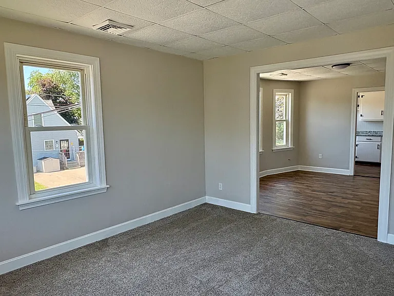 163 Macomber Ave #2 — Photo 7
