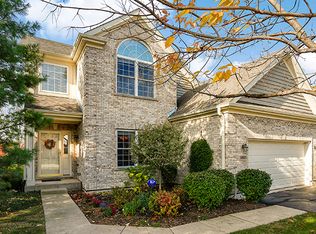 3003 Harrow Gate Dr, Woodstock, IL 60098