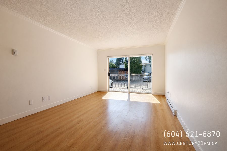 1st image of 3035 Clearbrook Rd #103