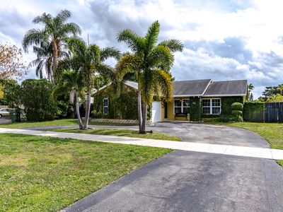 8440 Johnson St, Pembroke Pines, FL, 33024