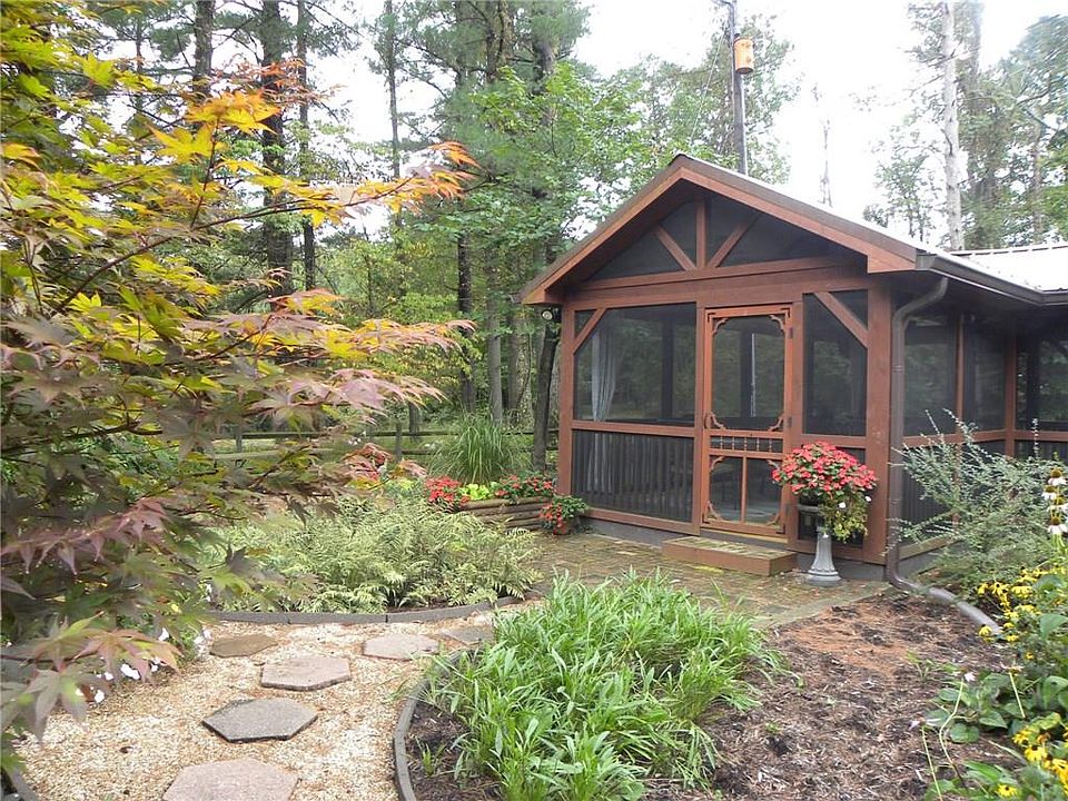 2nd image of 1266 Helmsburg Rd