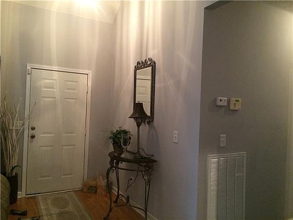 3rd image of 604 Nova Ct