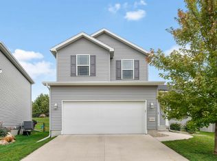 1109 Sandpiper Ct, Waterloo, IA 50702