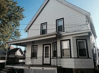 125 Bennett St, Woonsocket, RI 02895