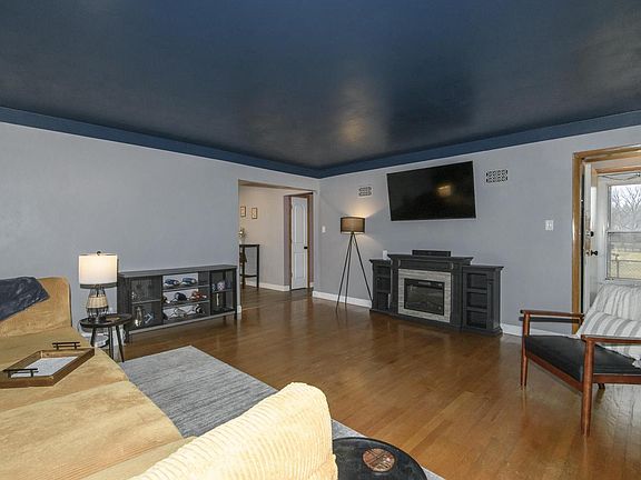 5th image of 4157 South 20th STREET