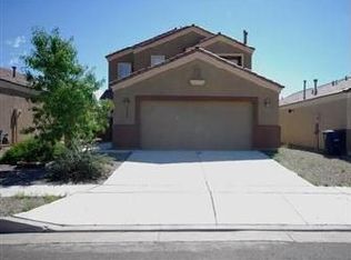 2822 Porto St SW, Albuquerque, NM 87121