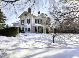 415 Old Post Rd, Fairfield, CT 06824