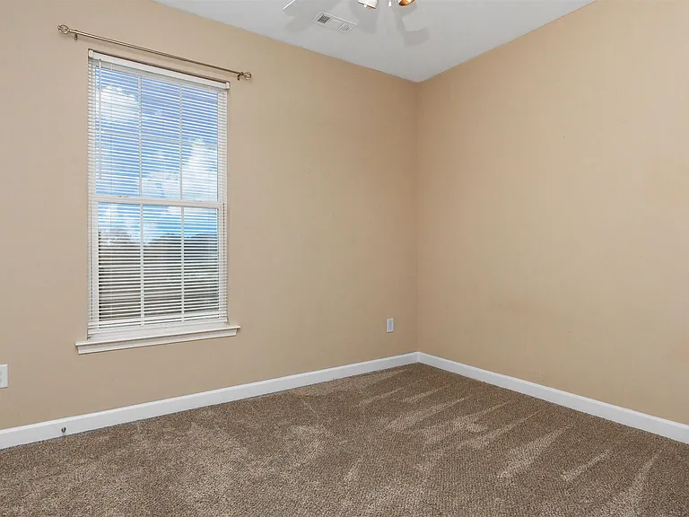 2954 Yancey Way #B — Photo 27