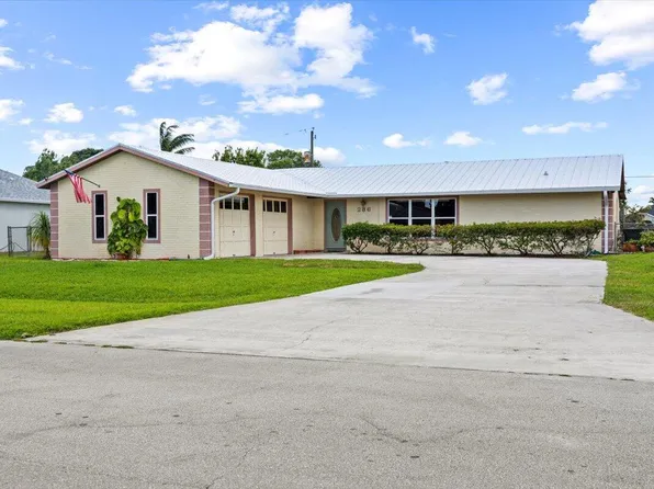 286 NE Granduer Avenue, Port St Lucie, FL 34983