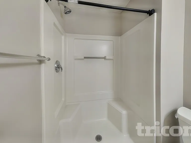 14513 W 138th Ter — Photo 10