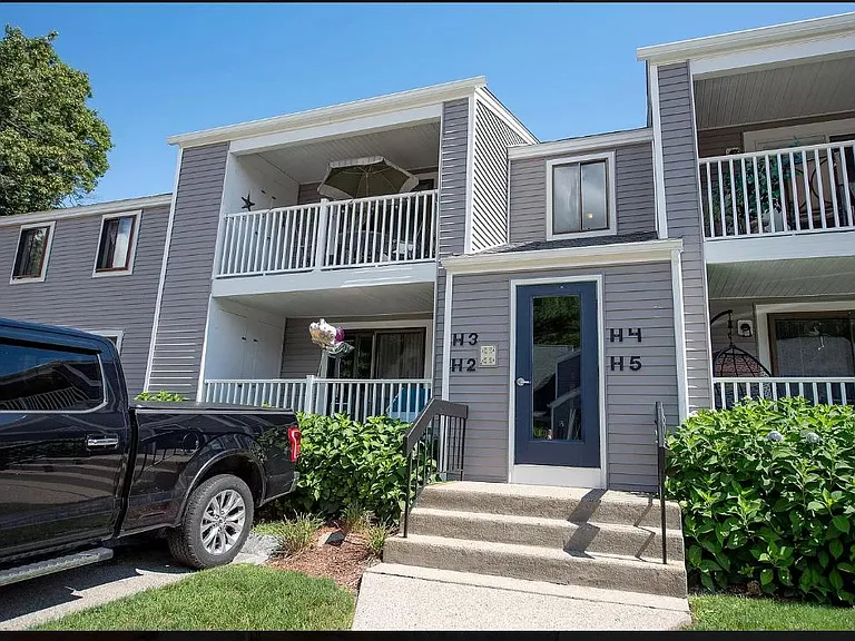 3H Black Oak Dr — Photo 1