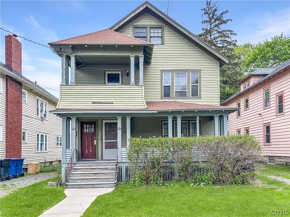 1st image of 225 Fellows Ave #27