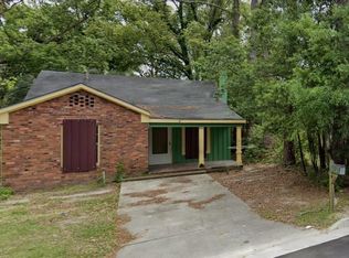 621 3rd St SE, Moultrie, GA 31768