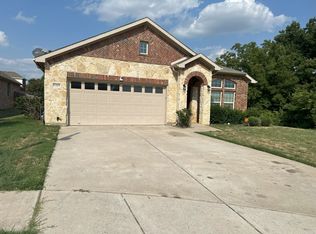 9309 Water Oak Ct, Arlington, TX 76002