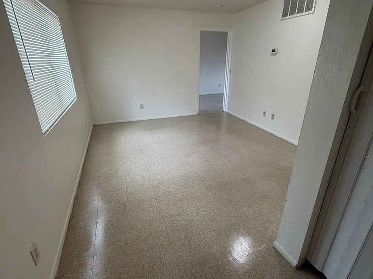 3802 E Monte Vista Dr — Photo 8