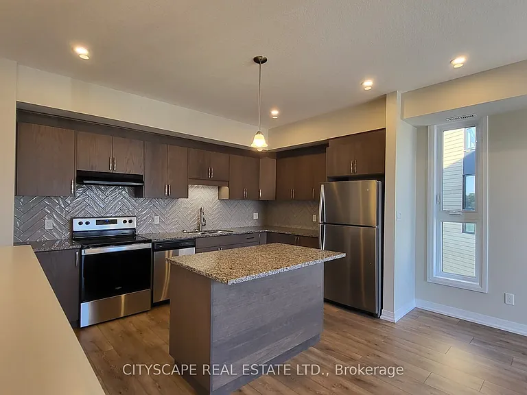 261 Woodbine Ave #C053 — Photo 10
