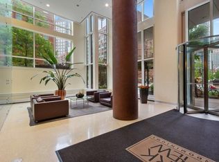 505 N McClurg Ct APT 1702, Chicago, IL 60611