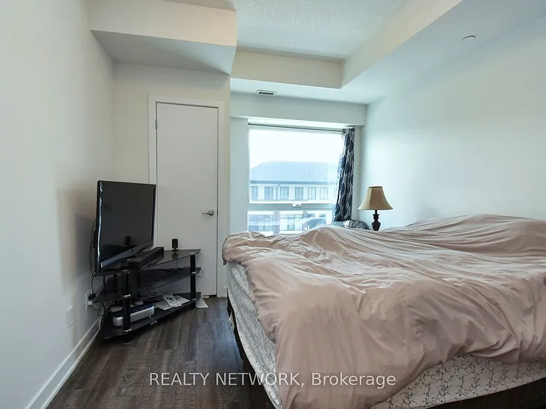 16 Markle Cres #313 — Photo 12