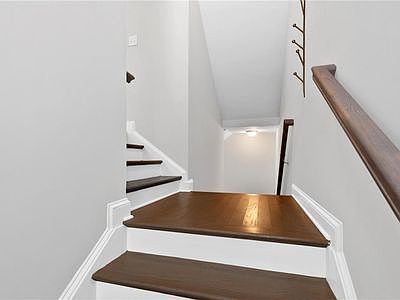 2nd image of 299 Benson Manor Cir SE