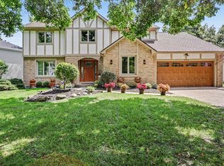 5553 Parker Hill Ln, Dublin, OH 43017
