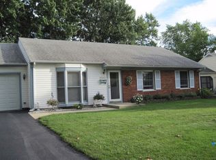10243 Hawthorne Dr, Orland Park, IL 60462