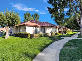 19237 Elm Dr, Apple Valley, CA 92308