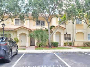 8353 SW 26th St #104, Hollywood, FL 33025