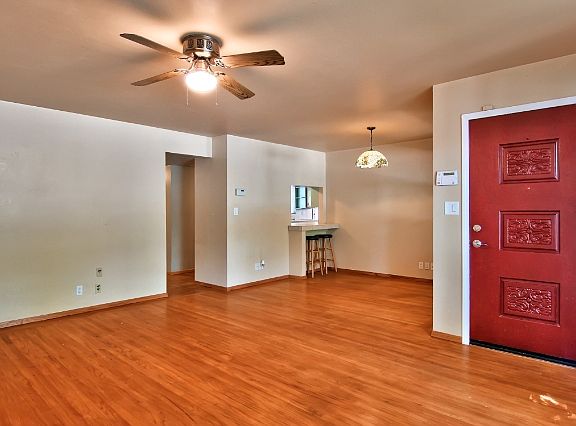 3rd image of 5684 Jacks Ln