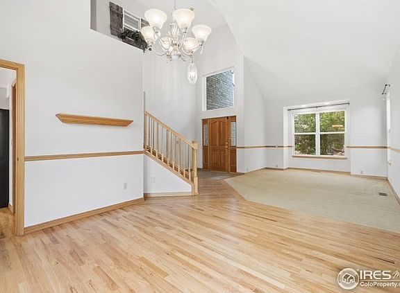 Formal Sitting & Dining Room