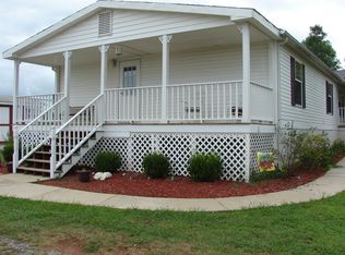 5715 Rock Cliff Rd, Bedford, VA 24523