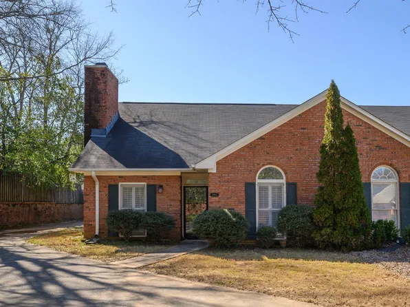 2903 Cahaba Brook Ln, Birmingham, AL 35243