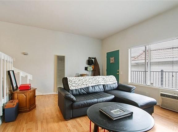 3rd image of 4525 Ramona Ave APT 8