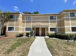 407 Palm Cir E #208, Hollywood, FL 33025