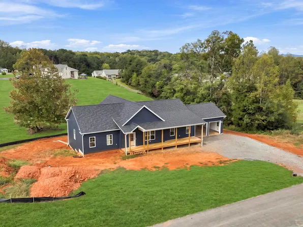 45 Belvior Cir, Moneta, VA 24121