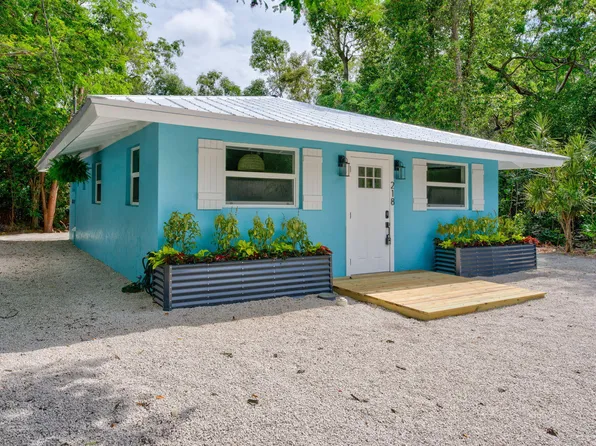 218 Lignumvitae Dr, Key Largo, FL 33037