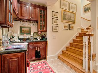 3523 N Valley St, Arlington, VA 22207