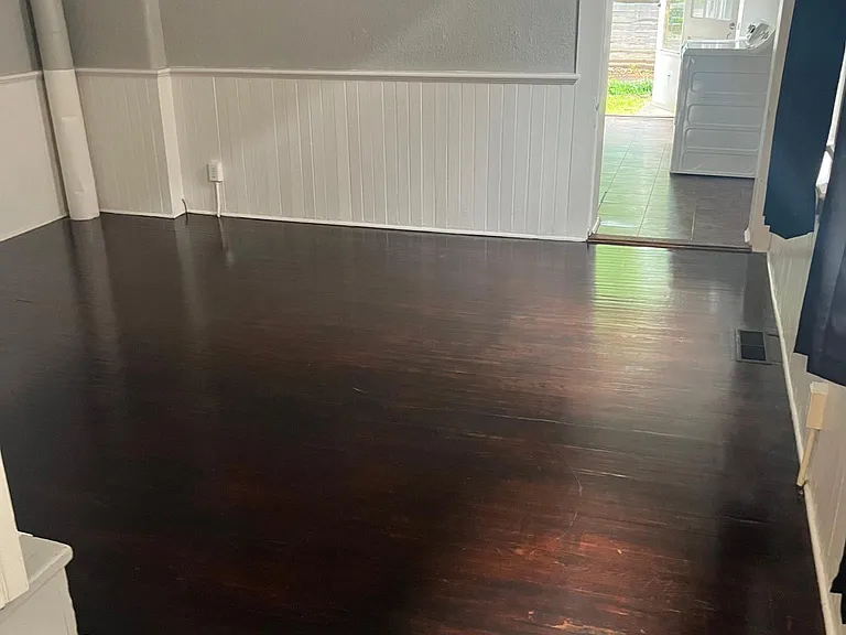 1639 Story Ave — Photo 9