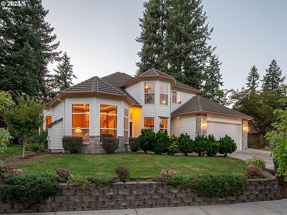 2nd image of 1410 NE 150th Ave