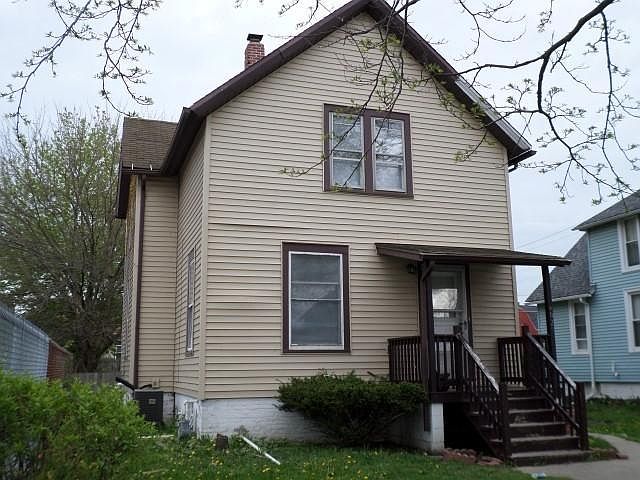2nd image of 6029 23rd Ave