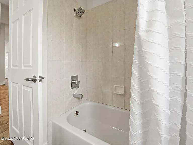 3009 Elizabeth St — Photo 18