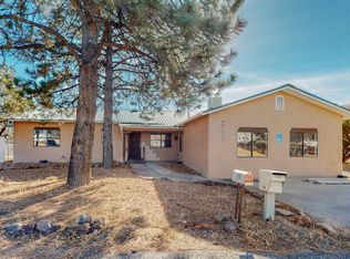 4008 Rodeo Rd, Santa Fe, NM 87507