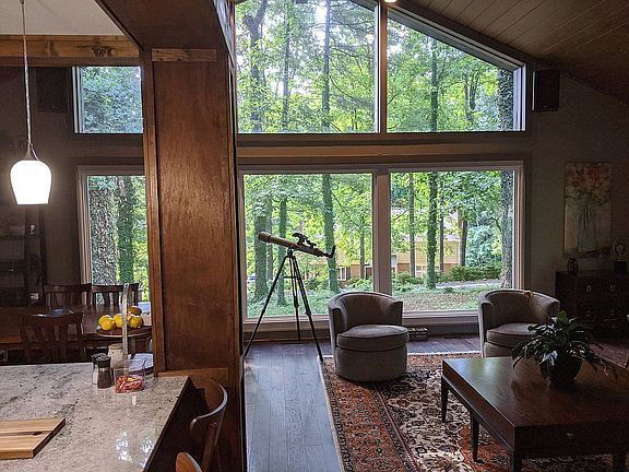 5th image of 357 Tremont Cir SE