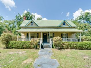 143 Lynch St, Norman Park, GA 31771