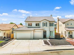 2306 E Norberry St, Lancaster, CA 93535