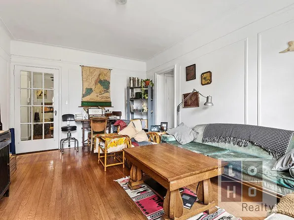 504 Grand Street image 1 of 6