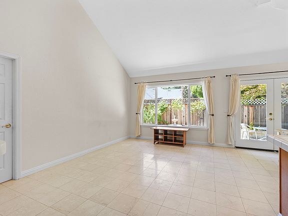 3rd image of 2340 Park Ave